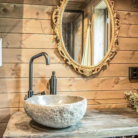 Awesome In With Wifi 度假居 *